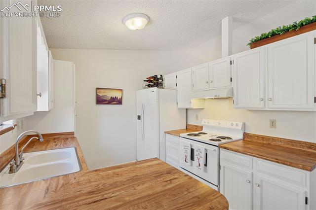 3550 Smokestone Place