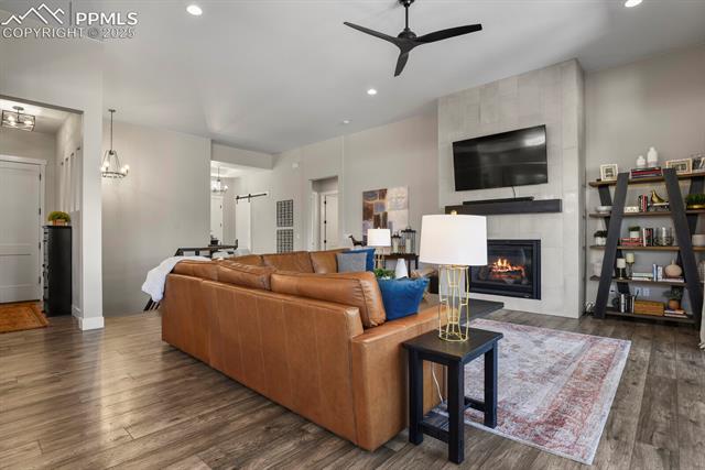 1960 Clayhouse Drive