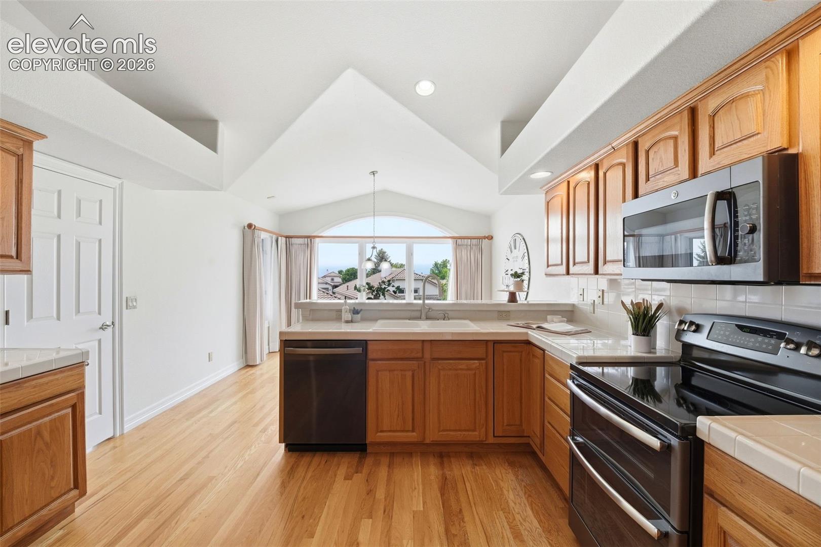2647 Marston Heights
