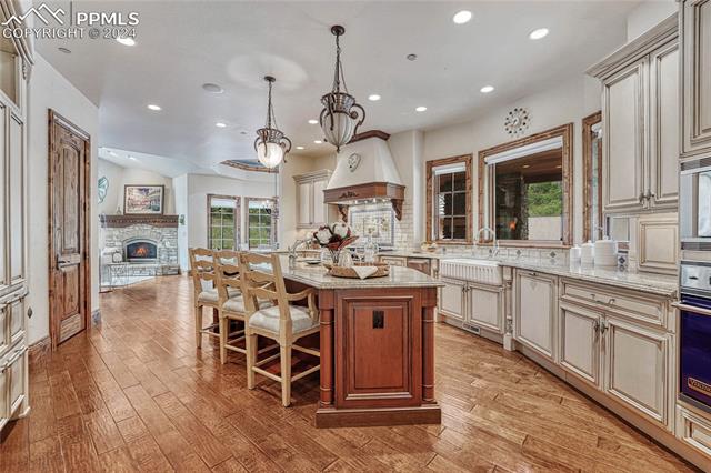 7610 Winding Oaks Drive