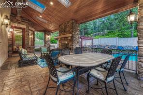 7610 Winding Oaks Drive