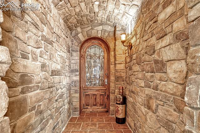 7610 Winding Oaks Drive