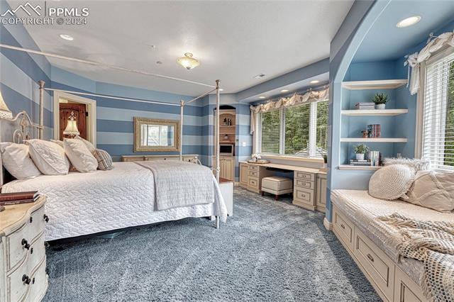 7610 Winding Oaks Drive