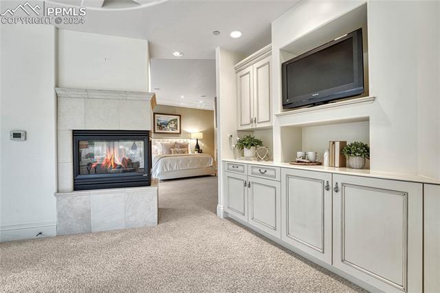 7610 Winding Oaks Drive