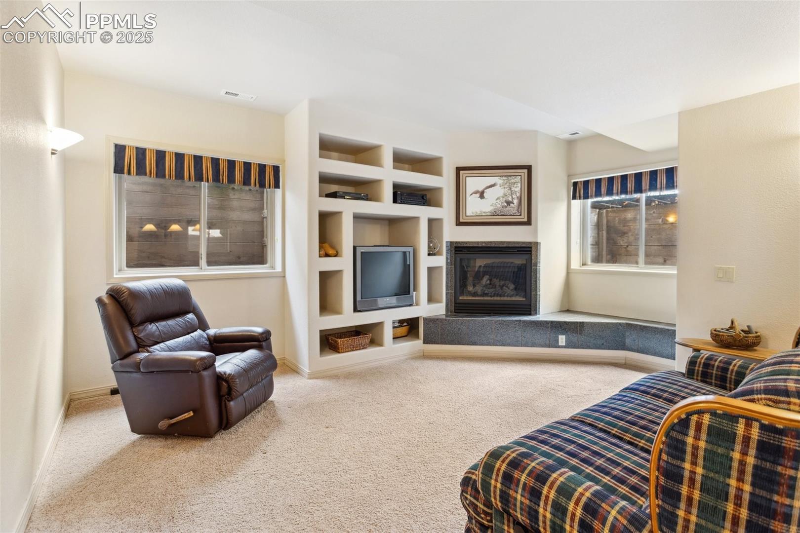 2427 Spanish Oak Terrace