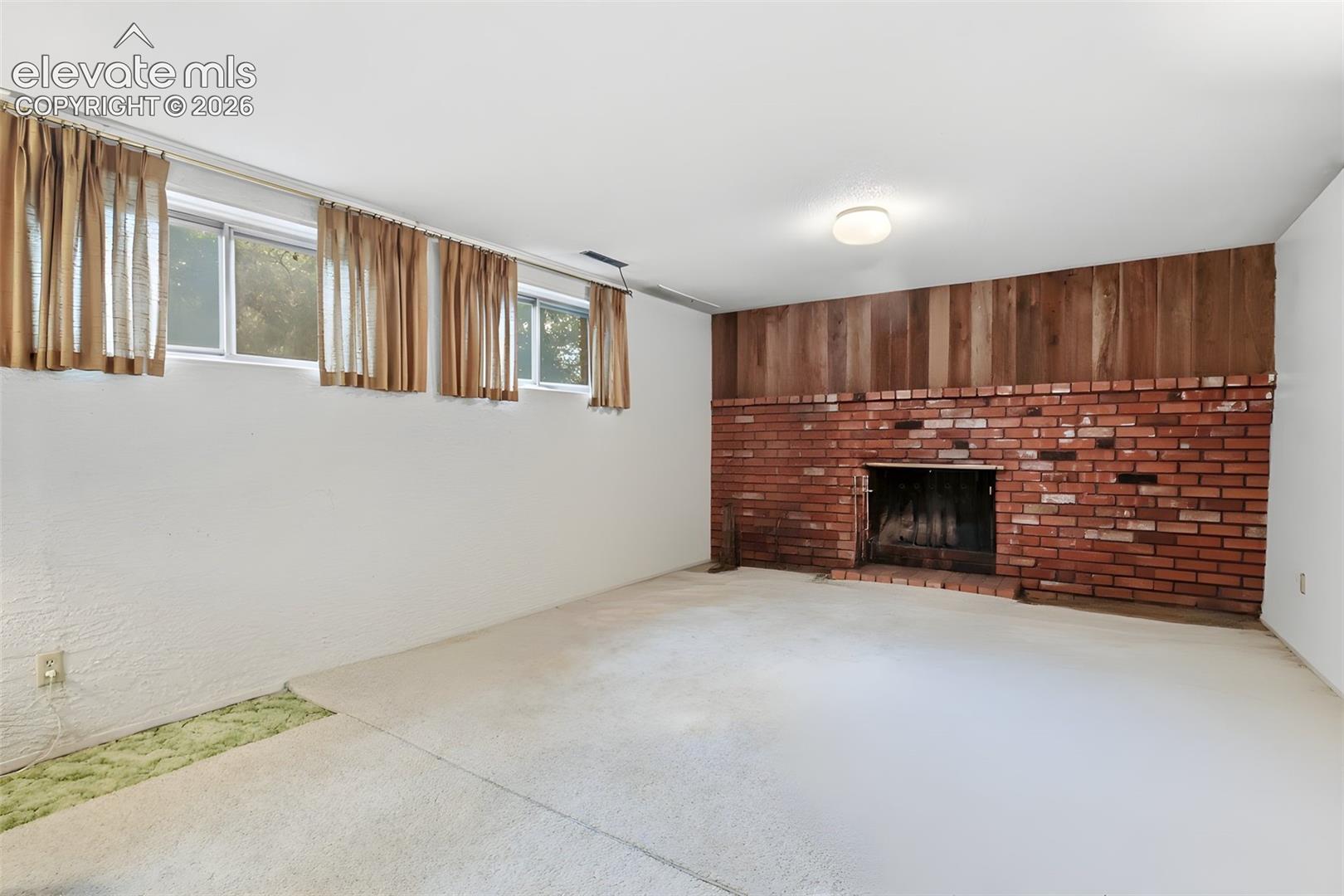 2718 Northridge Drive