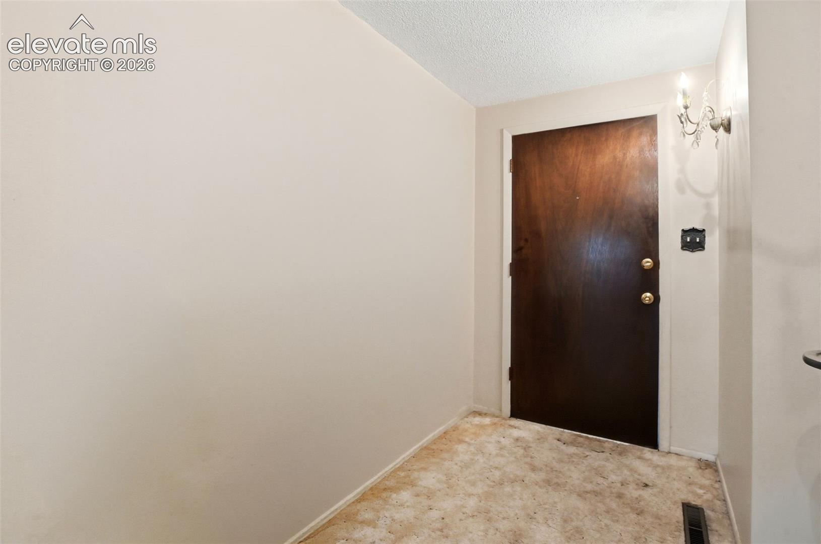 2718 Northridge Drive