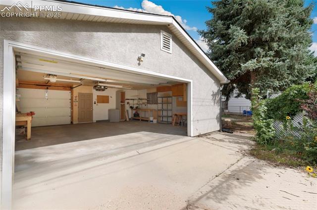 1726 Kingsley Drive