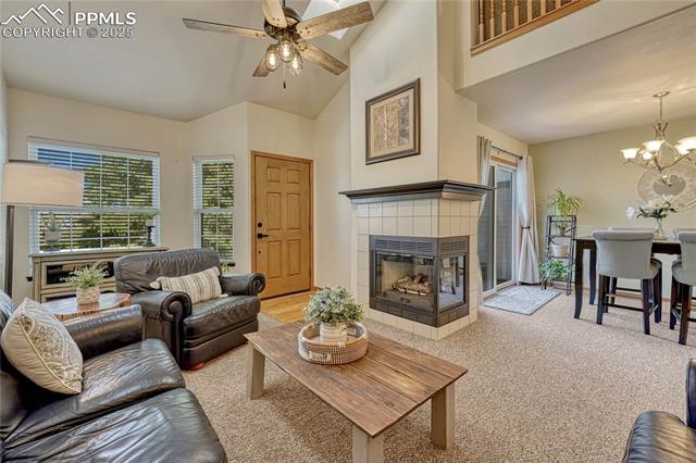 4725 Walking Horse Point