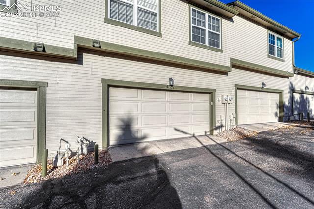 4725 Walking Horse Point