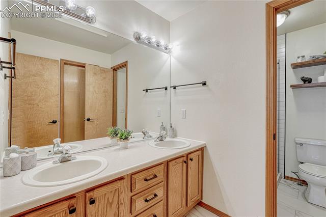 4725 Walking Horse Point