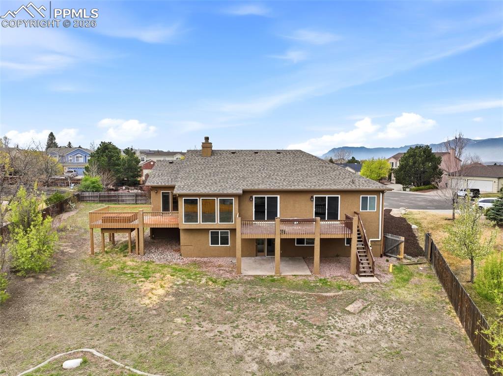 9235 Lizmoor Court