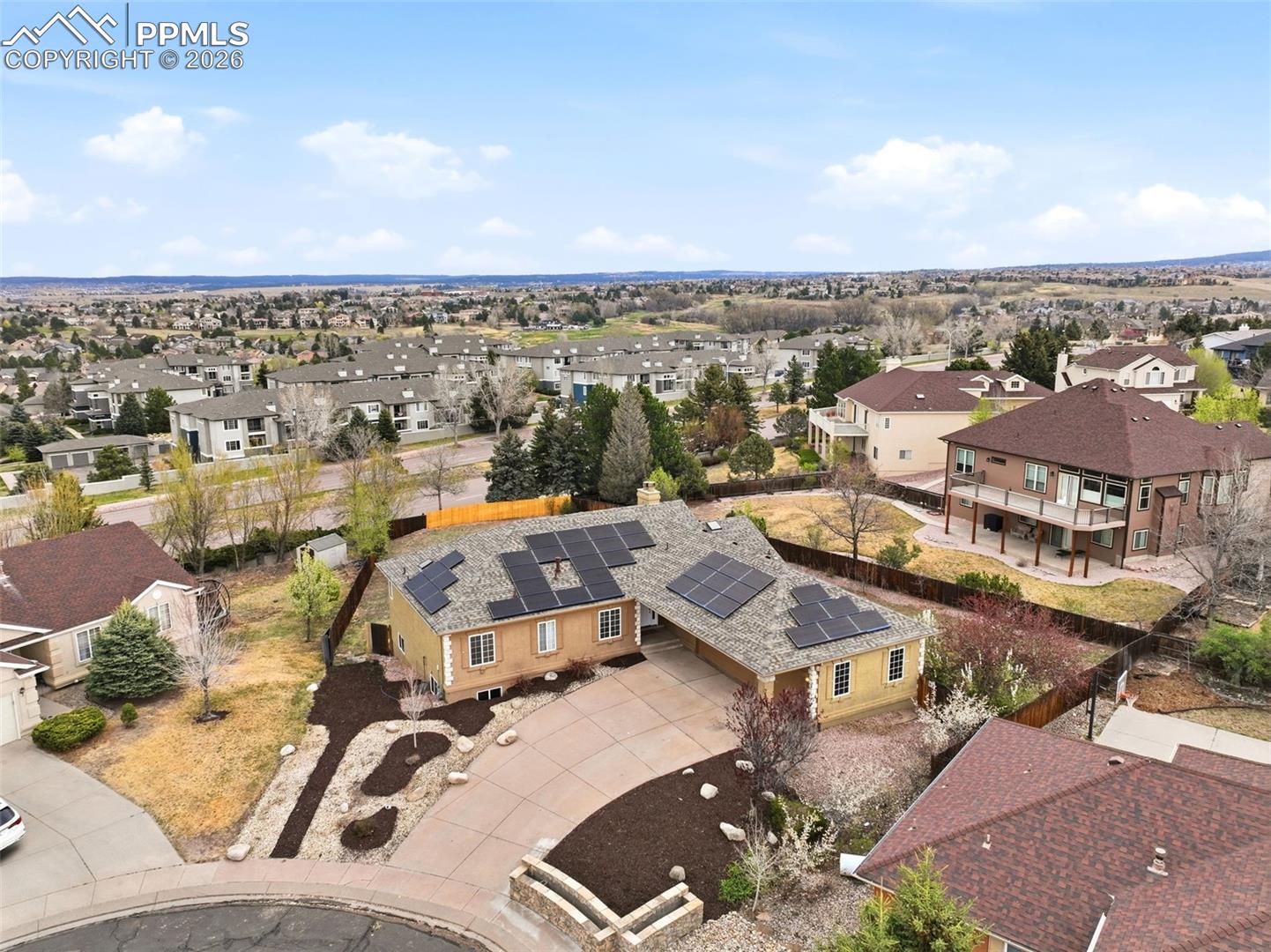 9235 Lizmoor Court