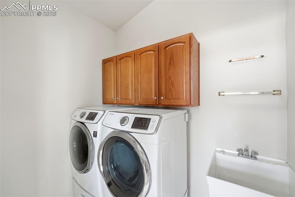 9235 Lizmoor Court