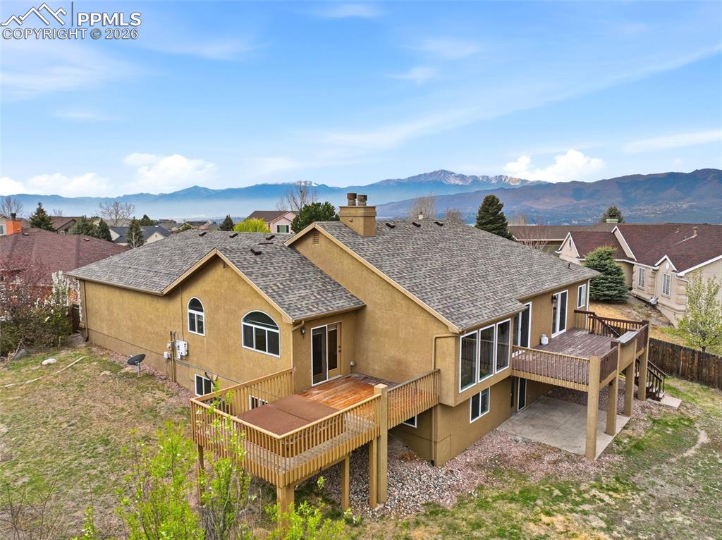 9235 Lizmoor Court