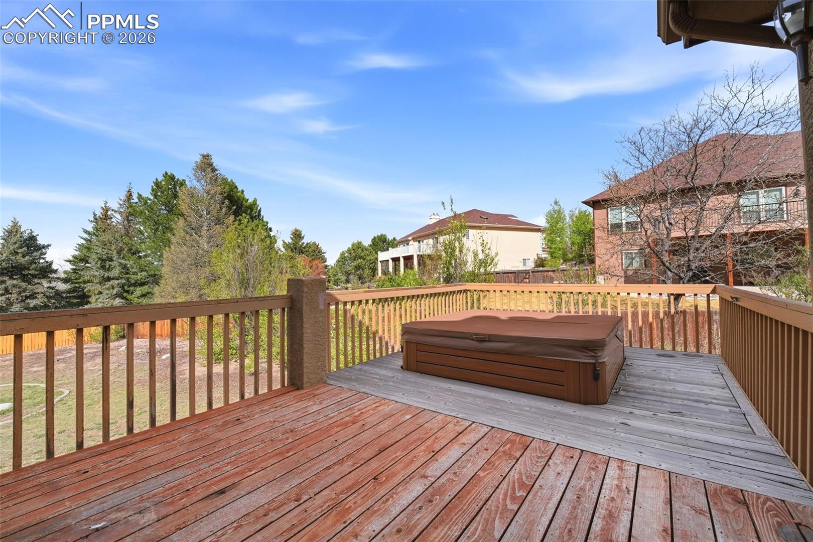 9235 Lizmoor Court