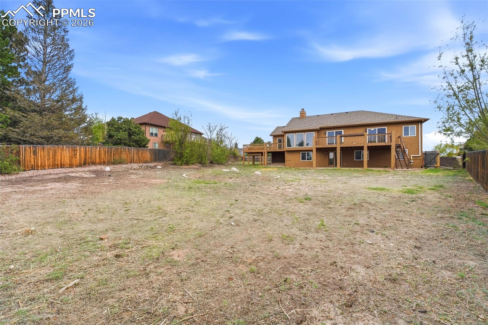 9235 Lizmoor Court