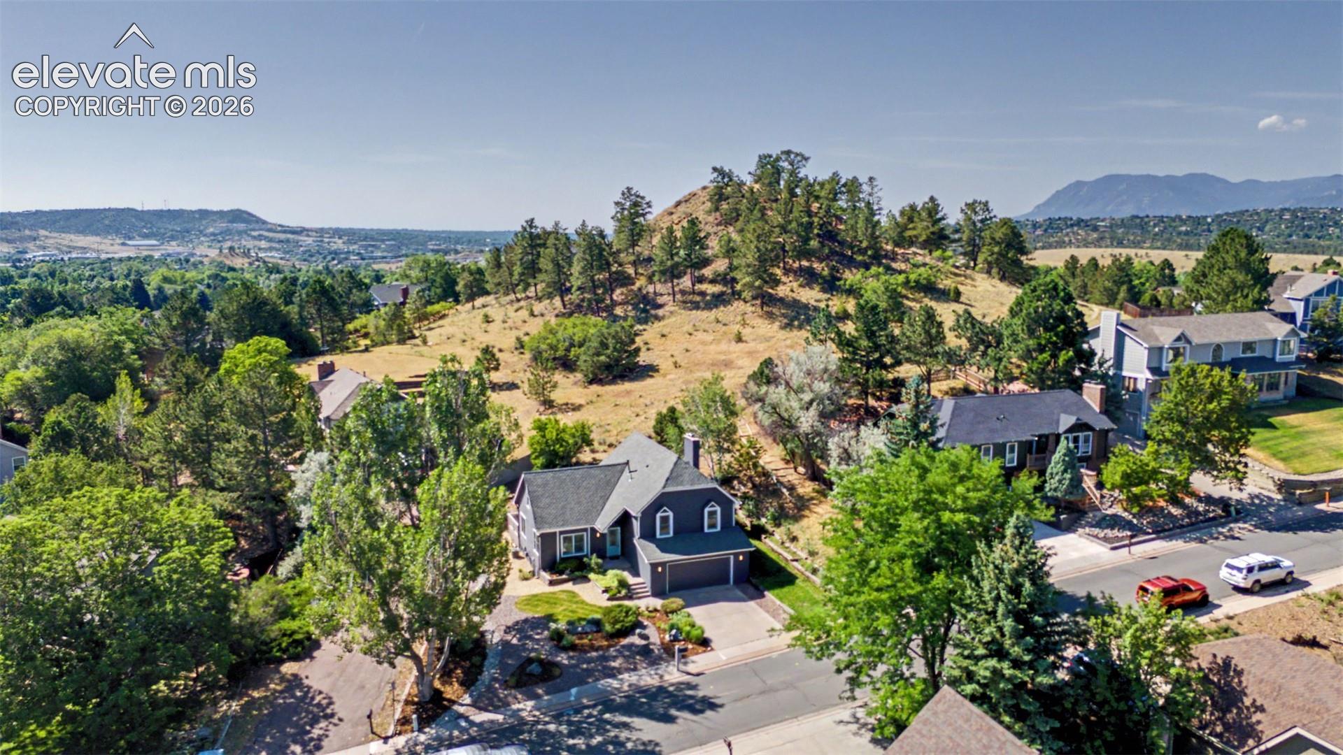 705 N Grey Eagle Circle