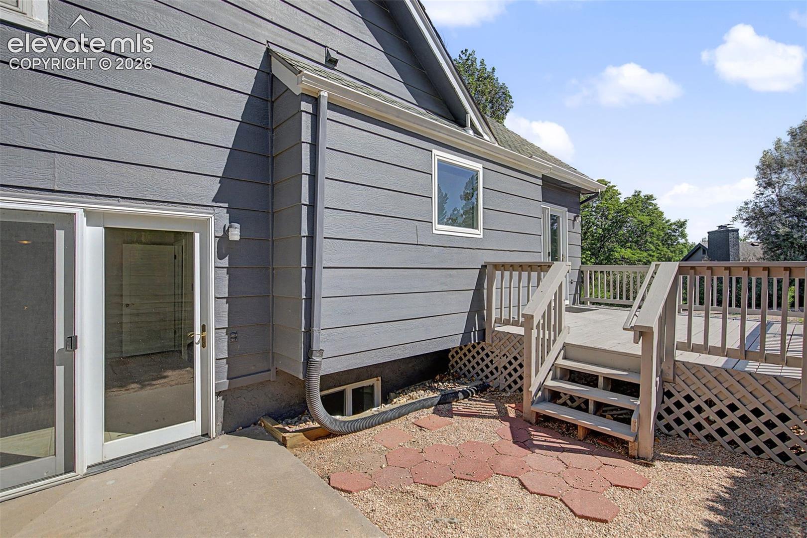 705 N Grey Eagle Circle