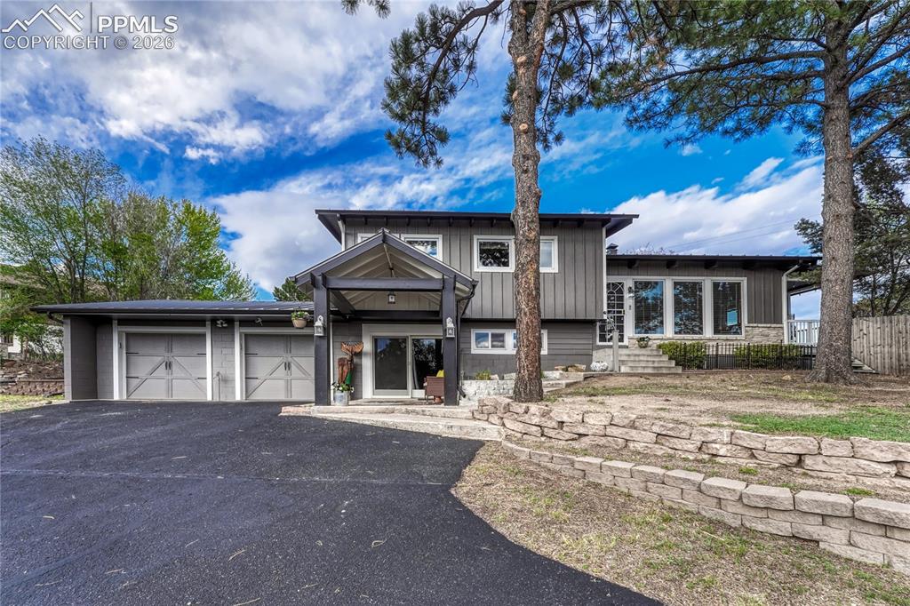 5335 Sapphire Drive