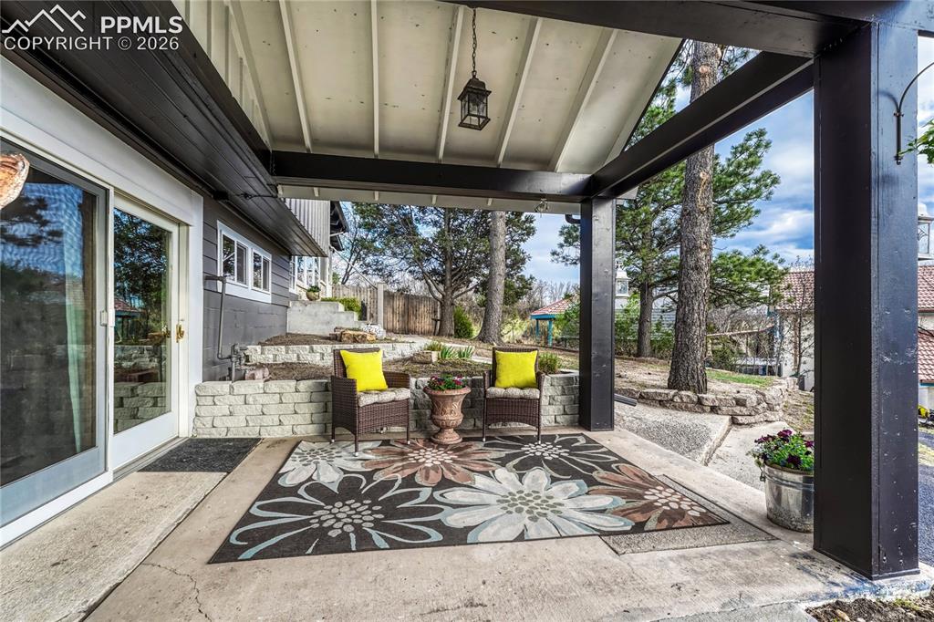 5335 Sapphire Drive