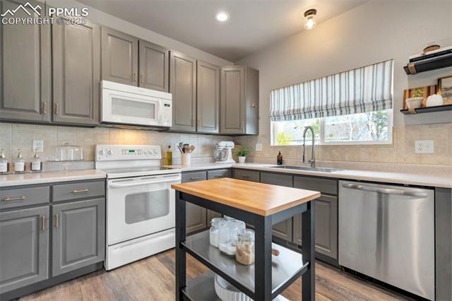 4149 Knollvale Drive