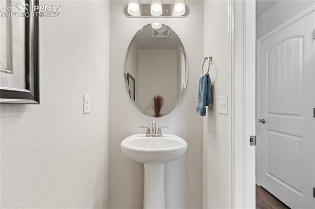 4413 Hessite Loop