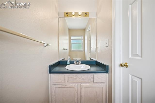 536 Shady Crest Circle