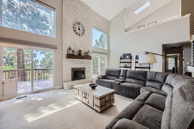 1085 N War Eagle Drive