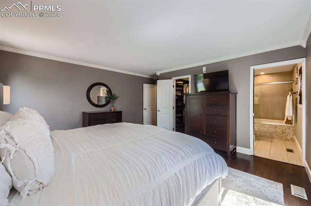 1085 N War Eagle Drive