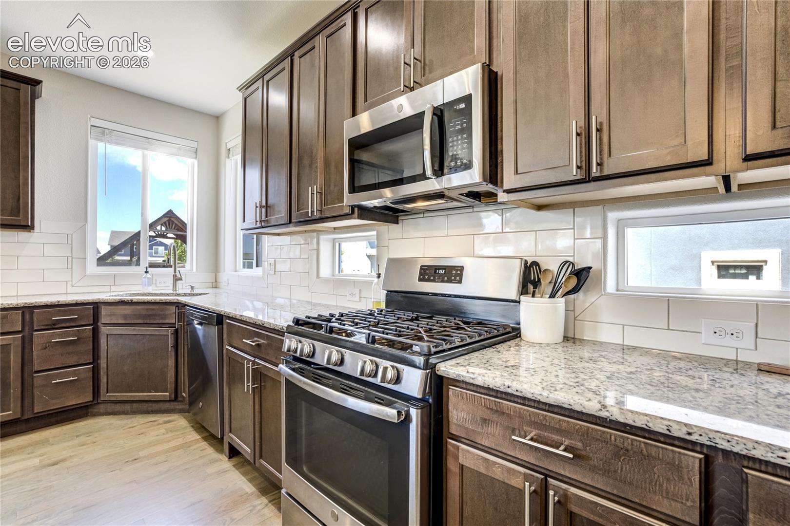7664 Alpine Daisy Drive
