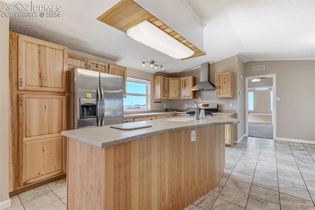 6240 Night Train Lane