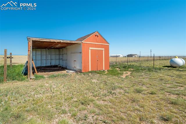 6240 Night Train Lane