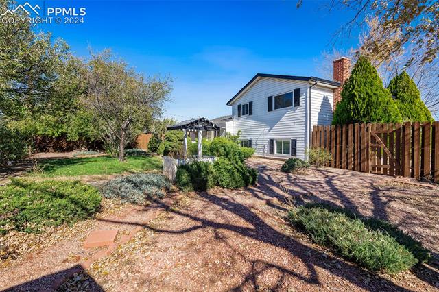 1674 Prado Drive