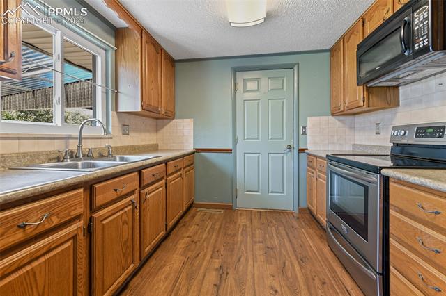 1674 Prado Drive