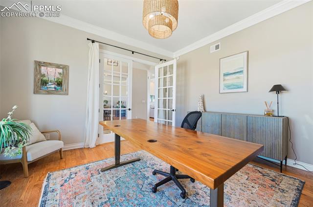 5672 St Charles River Drive