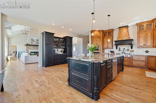 5672 St Charles River Drive