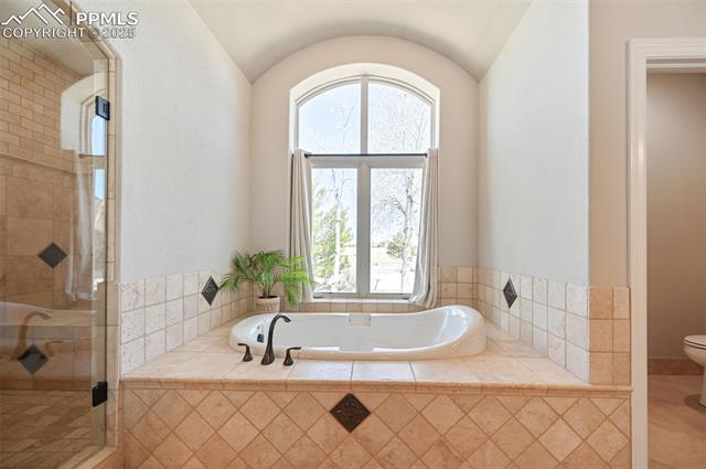 5672 St Charles River Drive