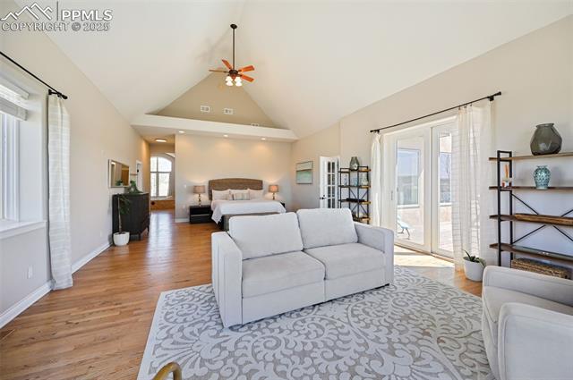 5672 St Charles River Drive