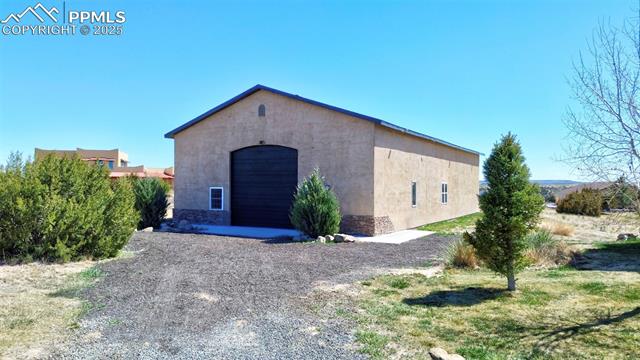 5672 St Charles River Drive