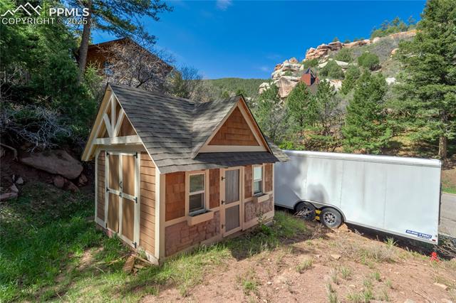 7134 Kiowa Road