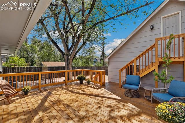 2115 W Platte Avenue