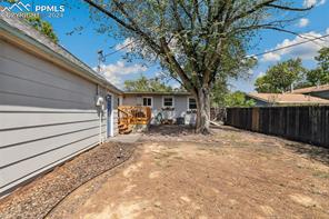 2115 W Platte Avenue