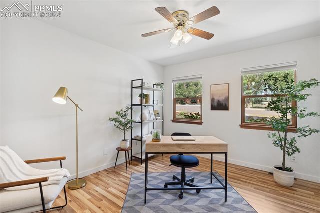 2115 W Platte Avenue