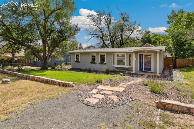 2115 W Platte Avenue