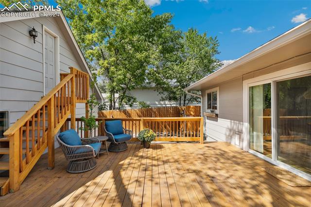 2115 W Platte Avenue