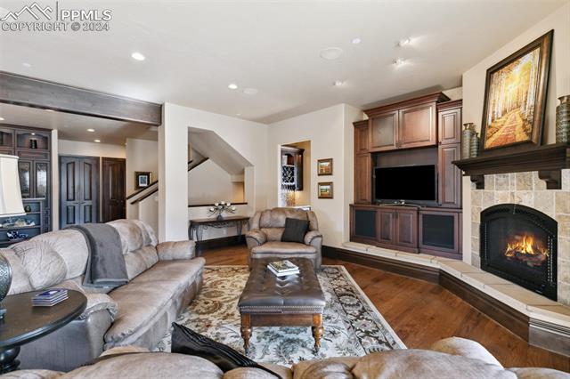 361 San Marino Court