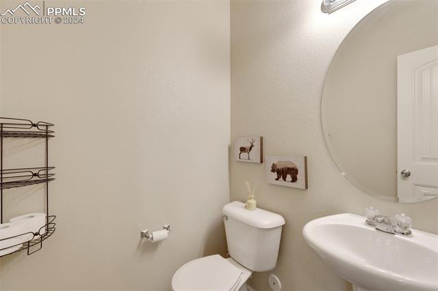 707 Hailey Glenn View