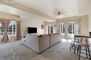 707 Hailey Glenn View