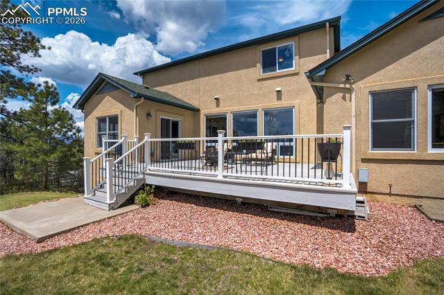 15371 Ridgefield Lane